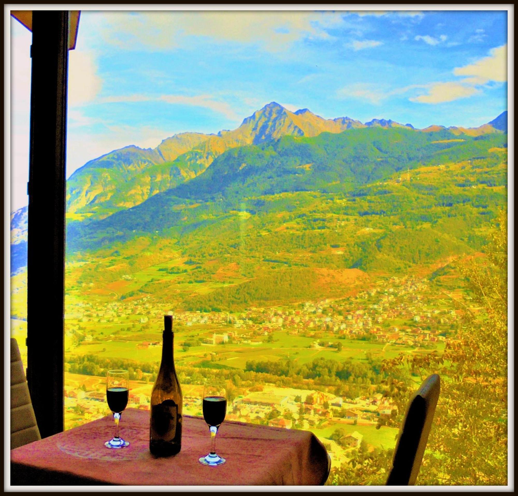 Atmosfera E Vista Mozzafiato Chalets Aosta Exterior photo
